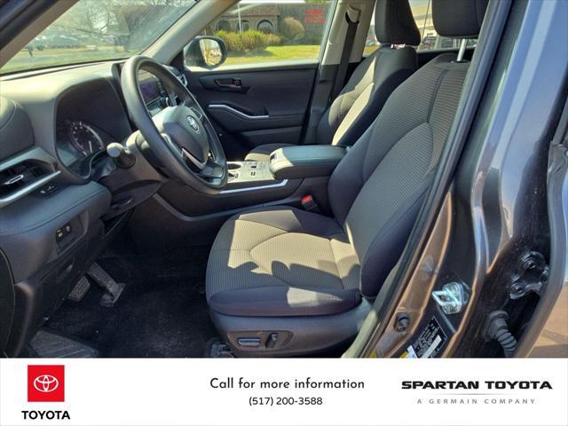 used 2023 Toyota Highlander car, priced at $34,795
