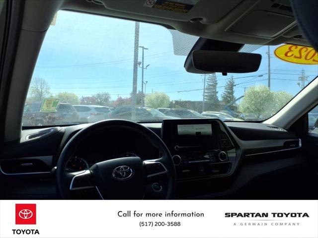 used 2023 Toyota Highlander car, priced at $35,105