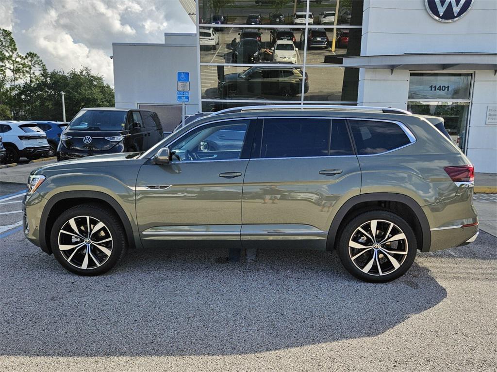new 2026 Volkswagen Atlas car, priced at $55,779