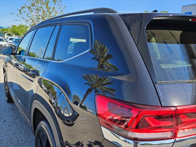 new 2025 Volkswagen Atlas car, priced at $46,811