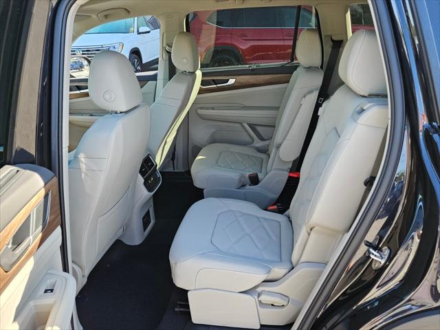 new 2025 Volkswagen Atlas car, priced at $46,811