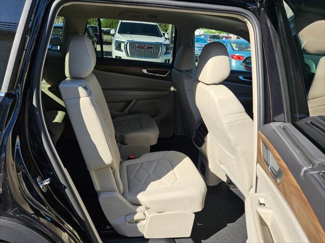 new 2025 Volkswagen Atlas car, priced at $46,811