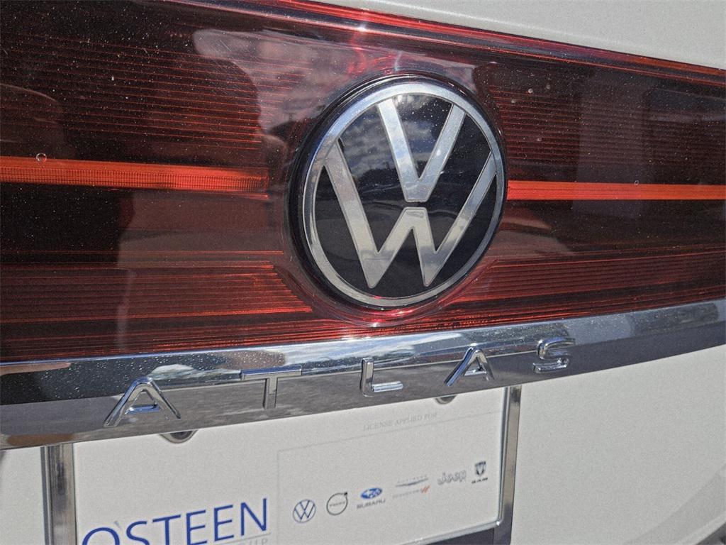 new 2026 Volkswagen Atlas car, priced at $56,390