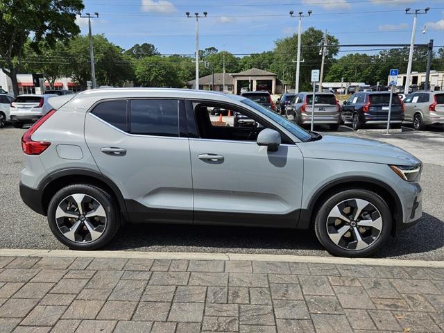 new 2025 Volvo XC40 car, priced at $45,485