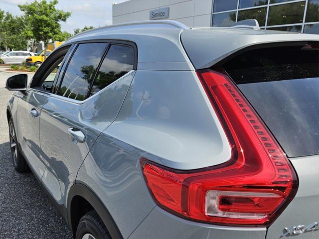new 2025 Volvo XC40 car, priced at $45,485