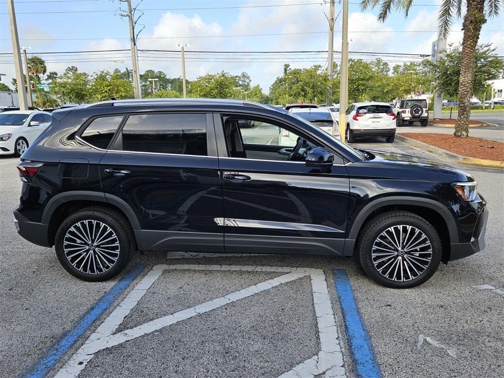 new 2025 Volkswagen Taos car, priced at $30,030
