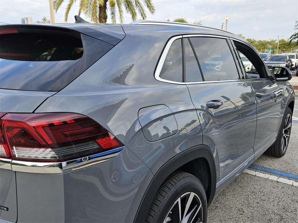 new 2025 Volkswagen Atlas Cross Sport car, priced at $53,199