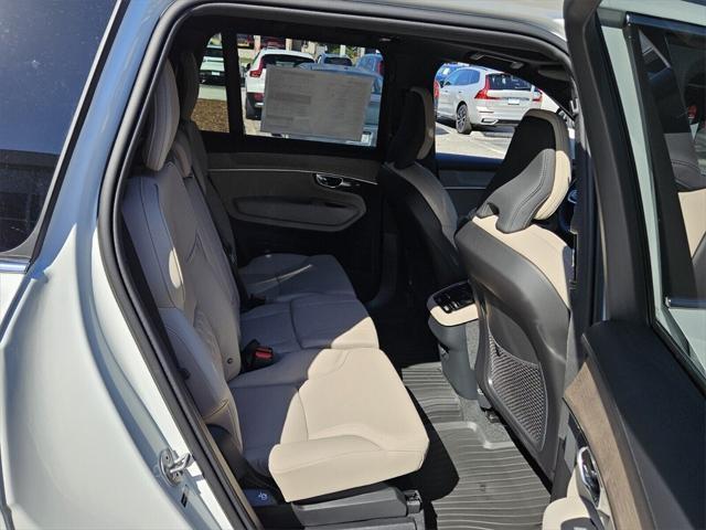 new 2025 Volvo XC90 car