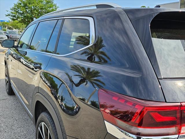 new 2025 Volkswagen Atlas car, priced at $55,221