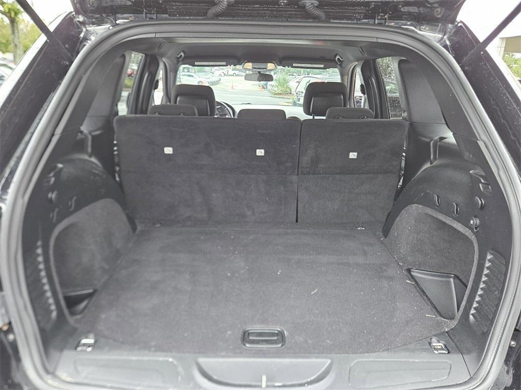 used 2021 Jeep Grand Cherokee car, priced at $21,595