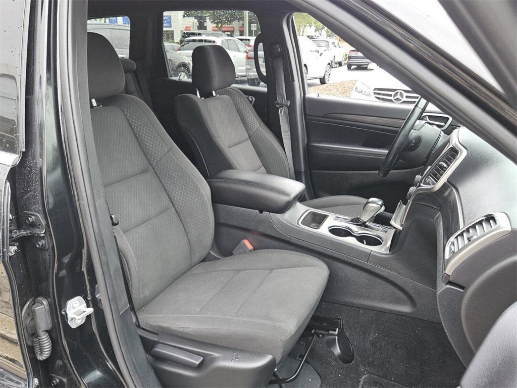 used 2021 Jeep Grand Cherokee car, priced at $21,595