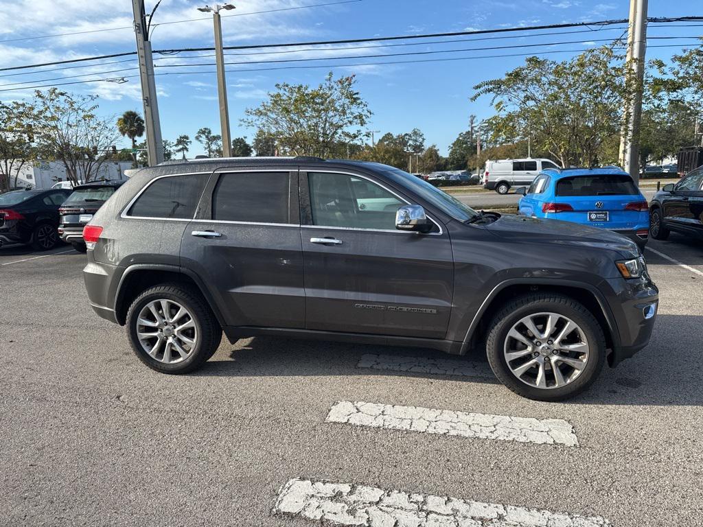 used 2017 Jeep Grand Cherokee car, priced at $15,995