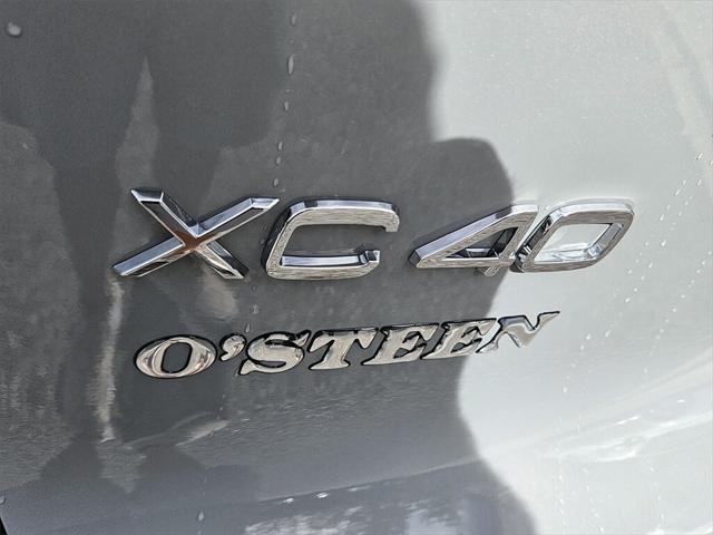 new 2025 Volvo XC40 car, priced at $47,765