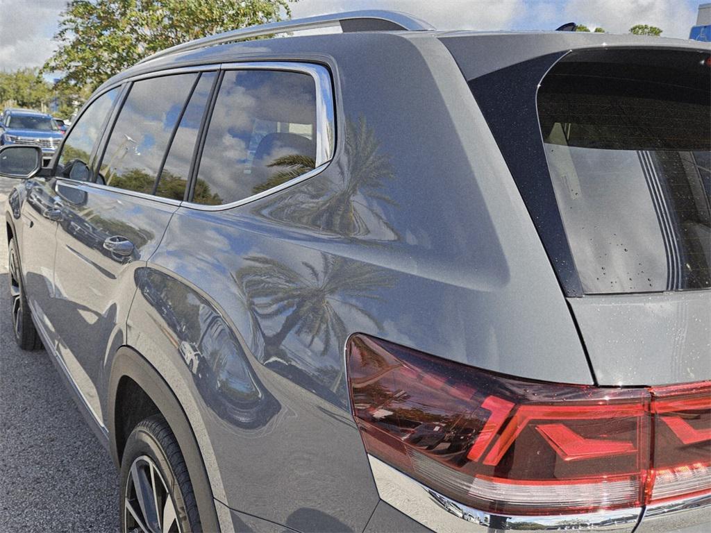 new 2026 Volkswagen Atlas car, priced at $56,251
