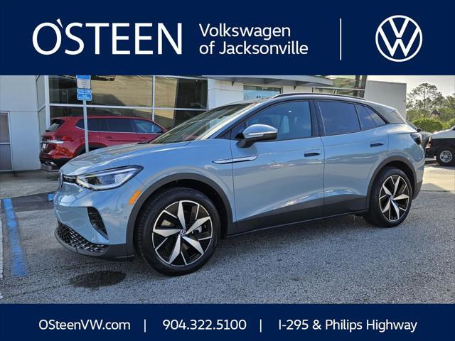 new 2025 Volkswagen ID.4 car, priced at $52,361