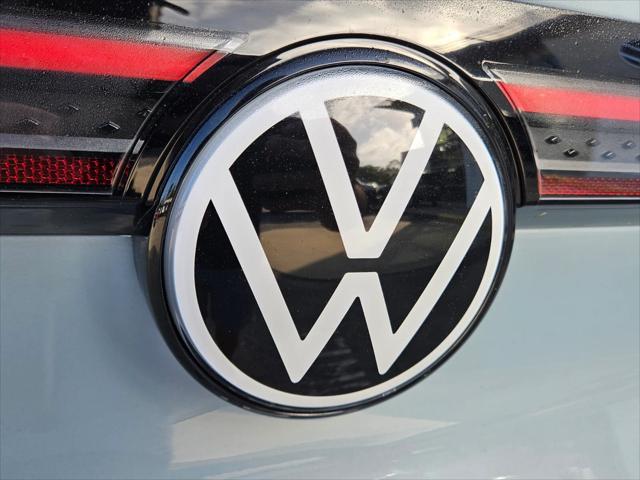 new 2025 Volkswagen ID.4 car, priced at $52,361