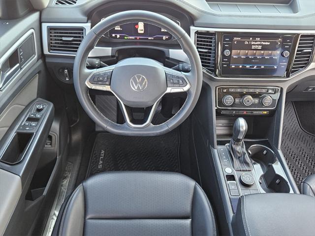 used 2022 Volkswagen Atlas car, priced at $24,995