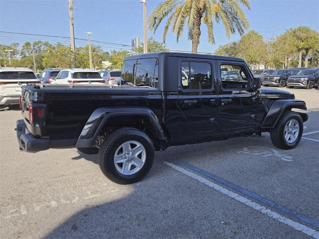 used 2022 Jeep Gladiator car, priced at $29,395