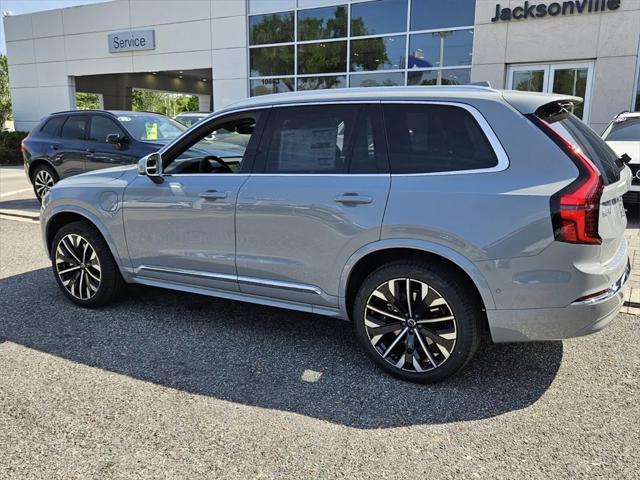 new 2025 Volvo XC90 Plug-In Hybrid car