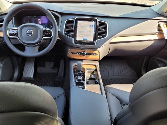 new 2024 Volvo XC90 car