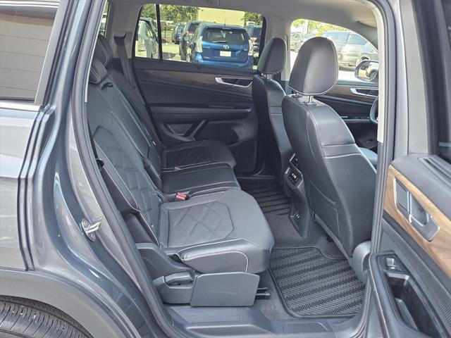 used 2024 Volkswagen Atlas car, priced at $34,295