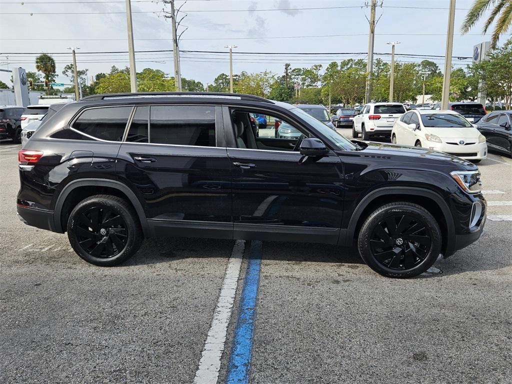 new 2026 Volkswagen Atlas car, priced at $46,185