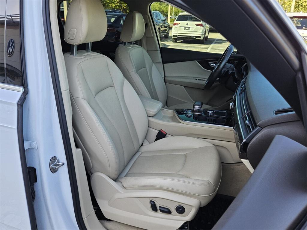 used 2018 Audi Q7 car, priced at $19,795