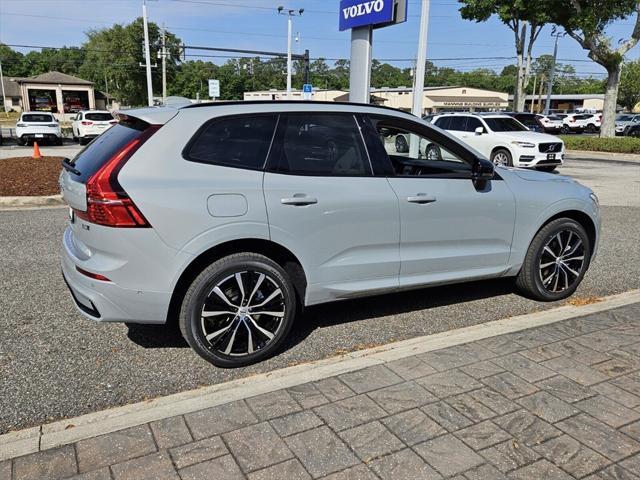 new 2025 Volvo XC60 car