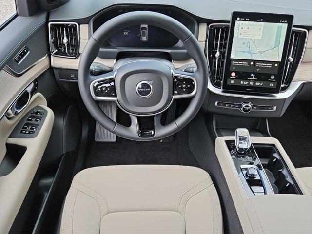new 2025 Volvo XC90 car