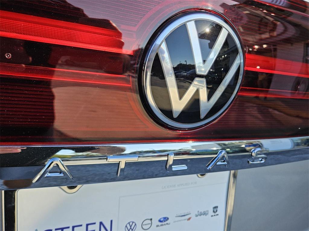 new 2026 Volkswagen Atlas Cross Sport car, priced at $49,480