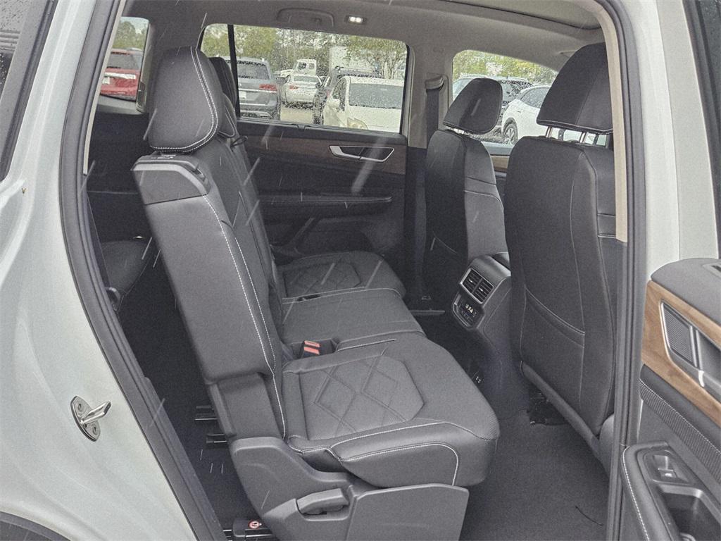 new 2026 Volkswagen Atlas car