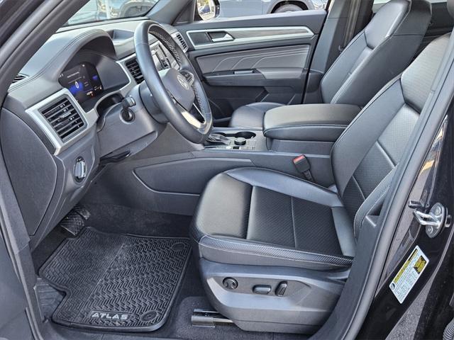 used 2022 Volkswagen Atlas Cross Sport car, priced at $24,995