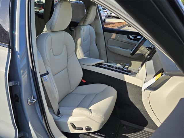 new 2025 Volvo XC60 Plug-In Hybrid car, priced at $66,260