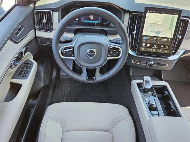 new 2025 Volvo XC90 Plug-In Hybrid car, priced at $78,505