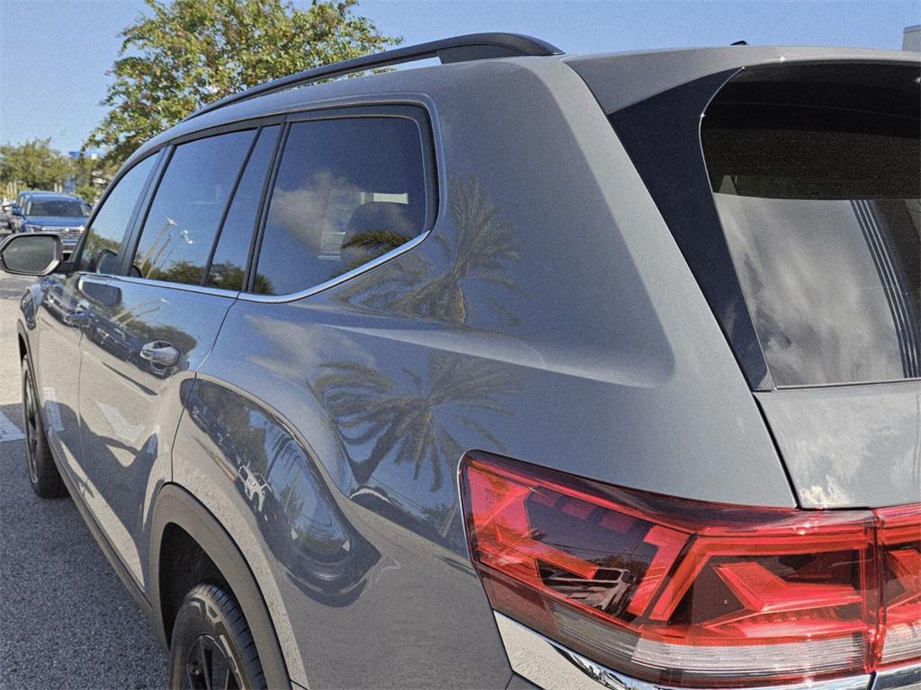 new 2025 Volkswagen Atlas car, priced at $43,499