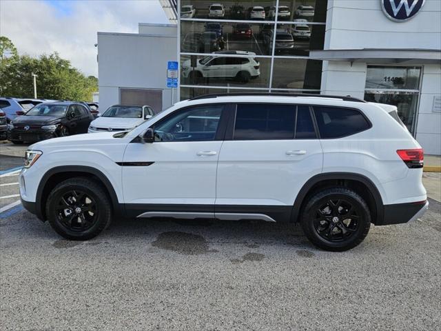 new 2025 Volkswagen Atlas car, priced at $50,111