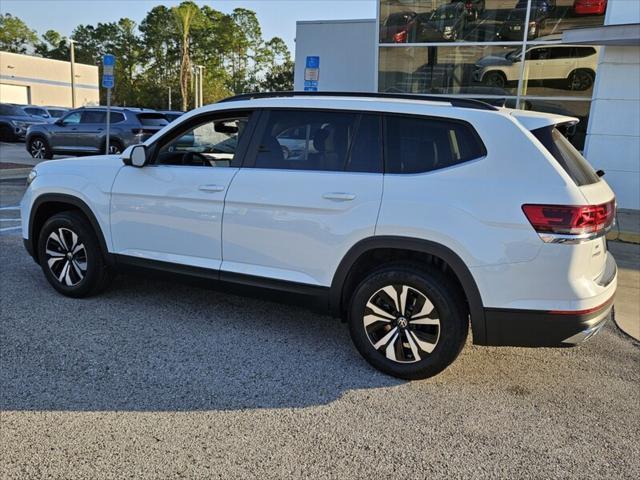 new 2025 Volkswagen Atlas car, priced at $40,731