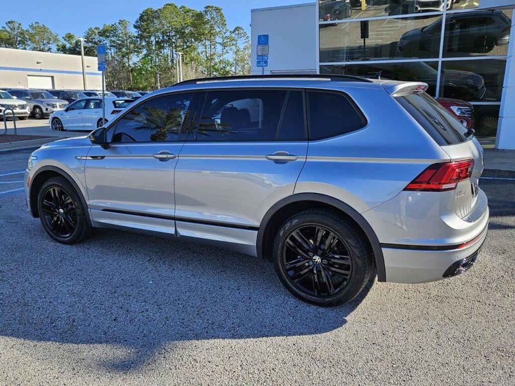 used 2022 Volkswagen Tiguan car, priced at $22,395