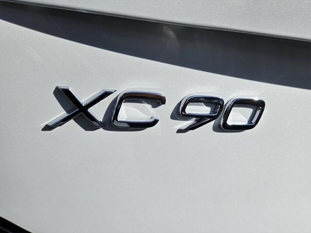 new 2025 Volvo XC90 car