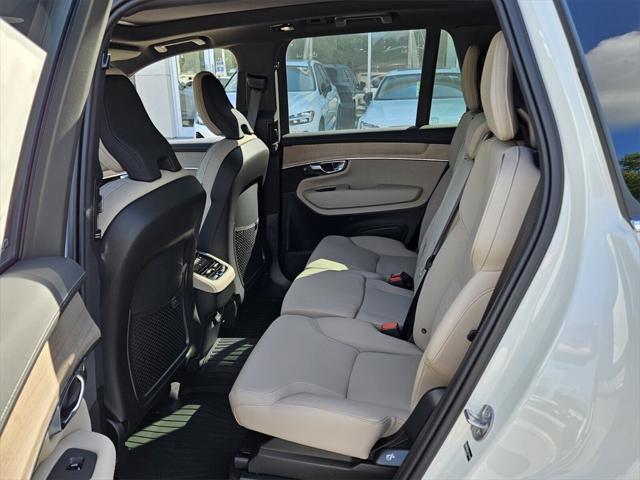 new 2025 Volvo XC90 car