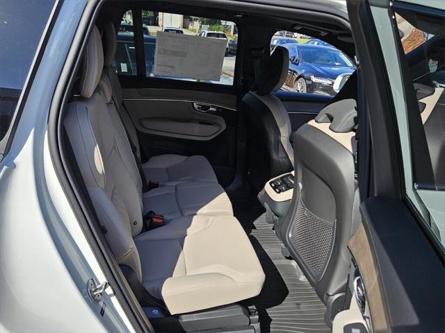 new 2025 Volvo XC90 car
