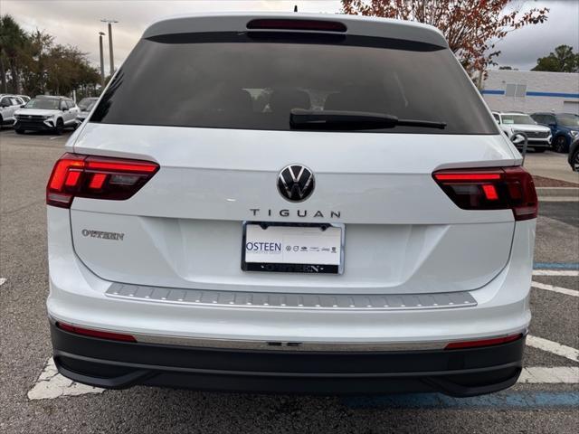 new 2024 Volkswagen Tiguan car, priced at $31,311