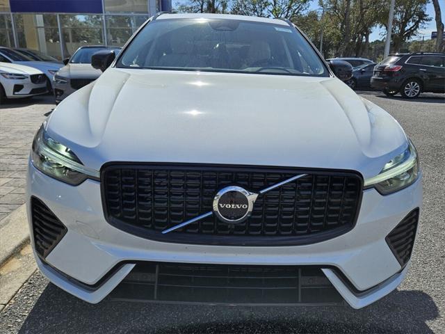 new 2025 Volvo XC60 car