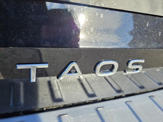 new 2024 Volkswagen Taos car, priced at $31,381