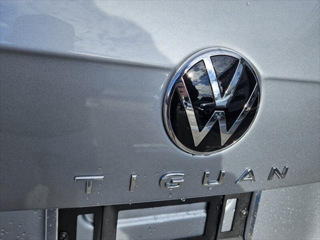 new 2024 Volkswagen Tiguan car, priced at $31,311