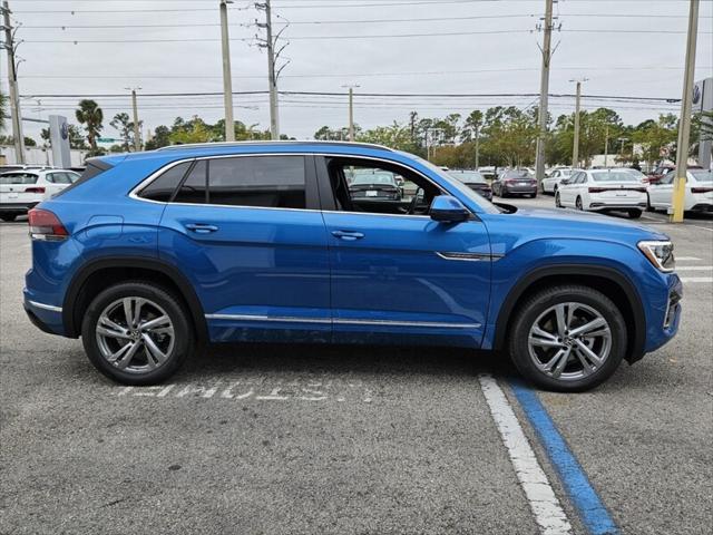 new 2024 Volkswagen Atlas Cross Sport car, priced at $52,061