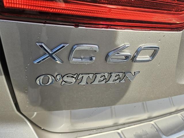 new 2025 Volvo XC60 car