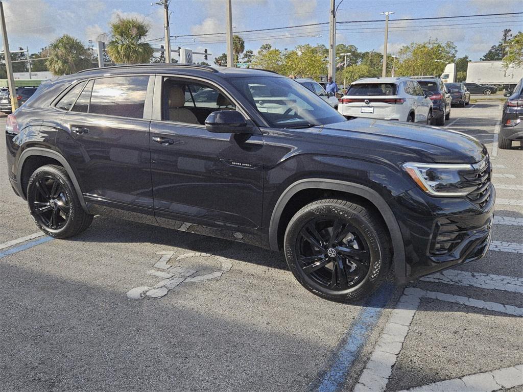 new 2026 Volkswagen Atlas Cross Sport car, priced at $51,364