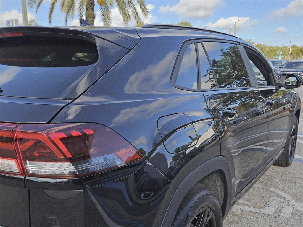new 2026 Volkswagen Atlas Cross Sport car, priced at $51,364