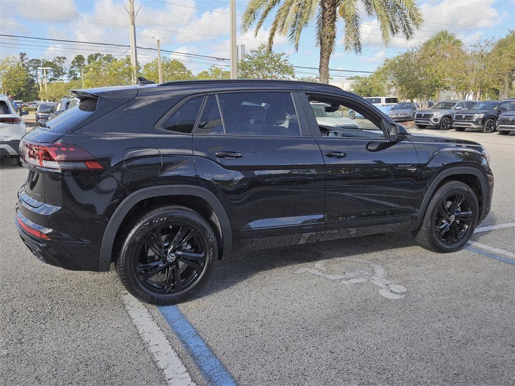 new 2026 Volkswagen Atlas Cross Sport car, priced at $51,364